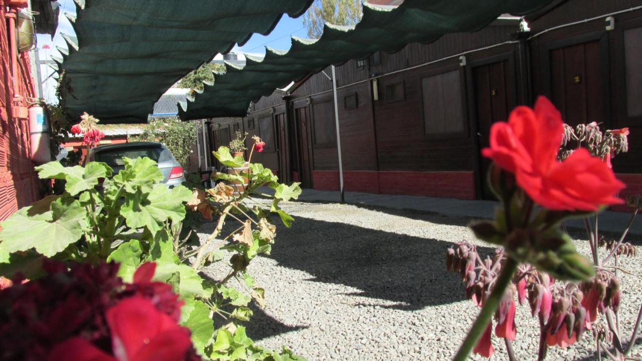 Hostal Del Suri Cafayate Bagian luar foto
