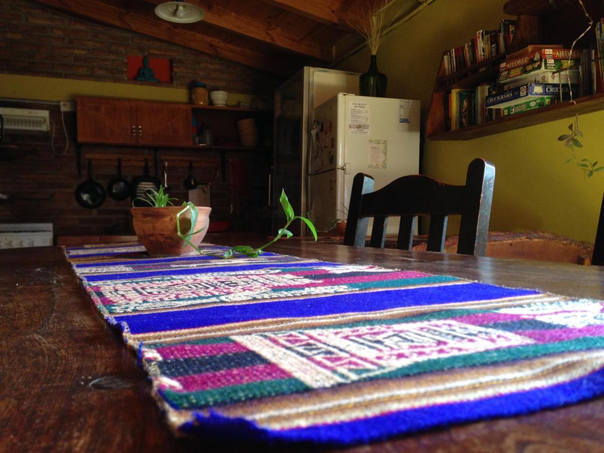 Hostal Del Suri Cafayate Bagian luar foto
