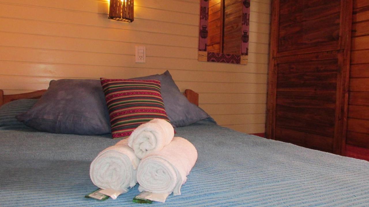 Hostal Del Suri Cafayate Bagian luar foto